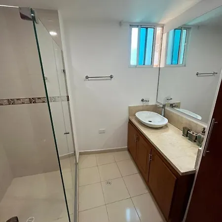 Apartamento 3tc6 Cerca Al Mar Con Piscina Y Wifi